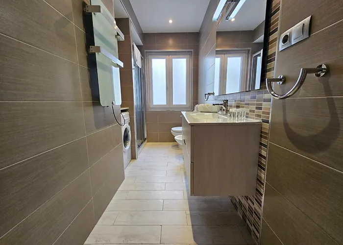 147a La Arena 3 By R2r Consulting